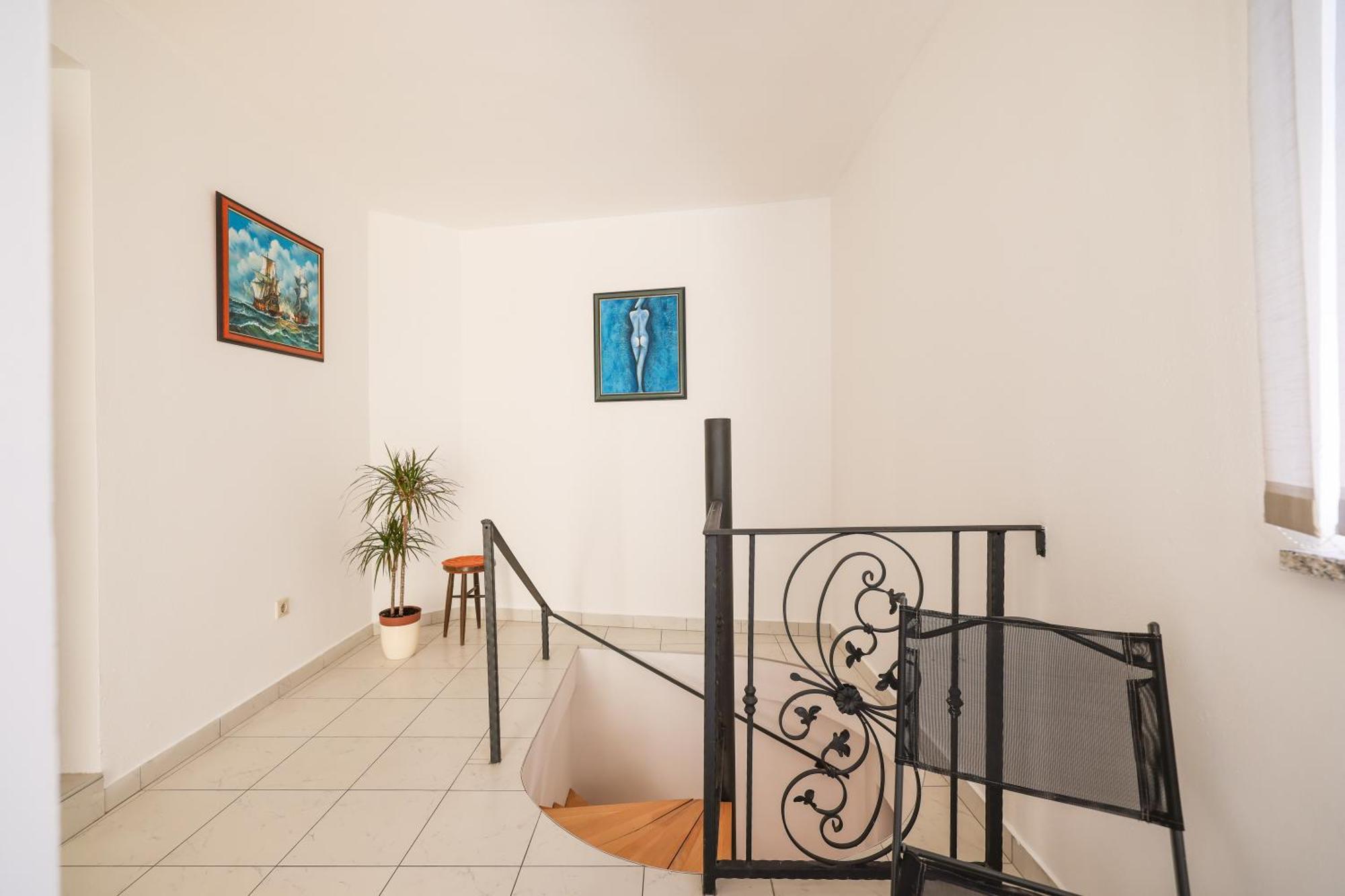 Вилла Vacation House Jakov Задар Экстерьер фото